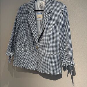 Anne Klein Blue and White Tailored Blazer with Three-Quarter Sleeves